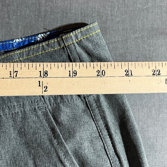 AFTCO Performance Fishing Shorts Mens 40 Gray AFTech Outdoor Chino Flat‎ Front - Picture 9 of 9